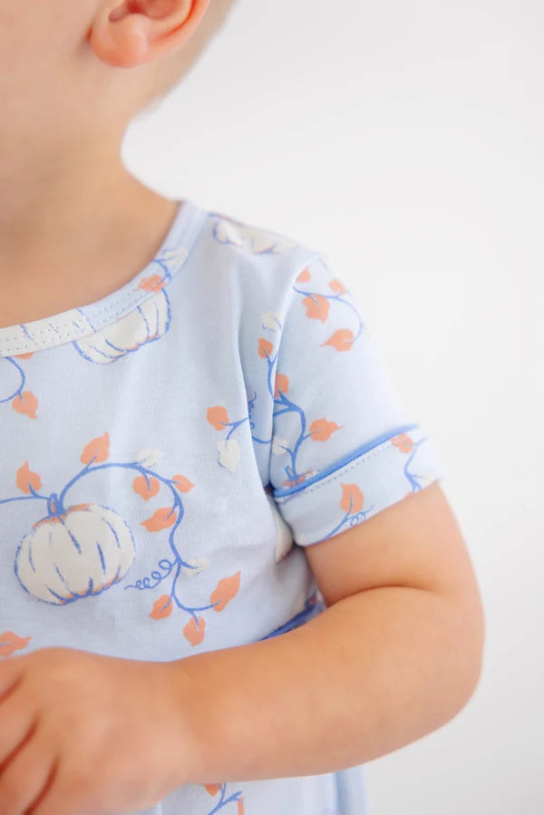 Short Sleeve Bradford Romper (Gourd-geous (Buckhead Blue) with Barbados Blue)